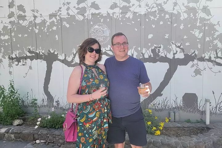 Private Wine Tour, Voted best in town, Tastings Included!