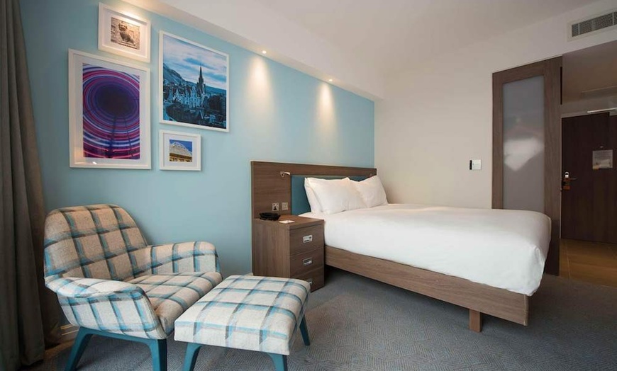 Image 18: ✈ SCHOTLAND | Edinburgh - Hampton by Hilton Edinburgh West End 3*, ...