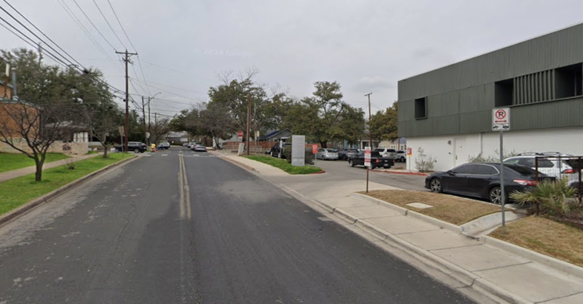 Parking at 1510 W. 34th St. Lot - P3071