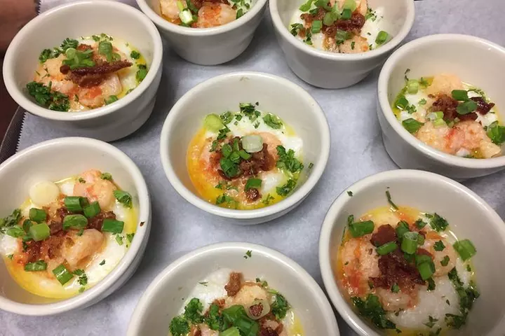Southern Flavors Food, Pub Crawl, and History Walking Tour