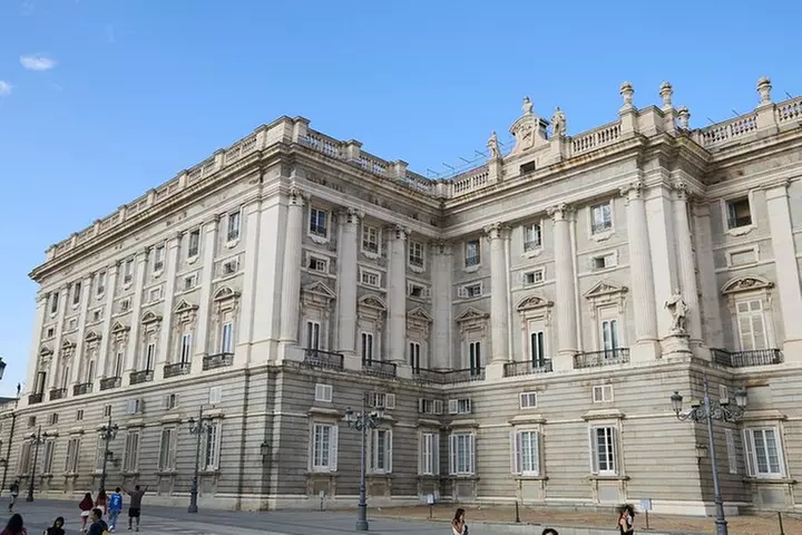 Tour a pie por el casco antiguo de Madrid y el Palacio Real
