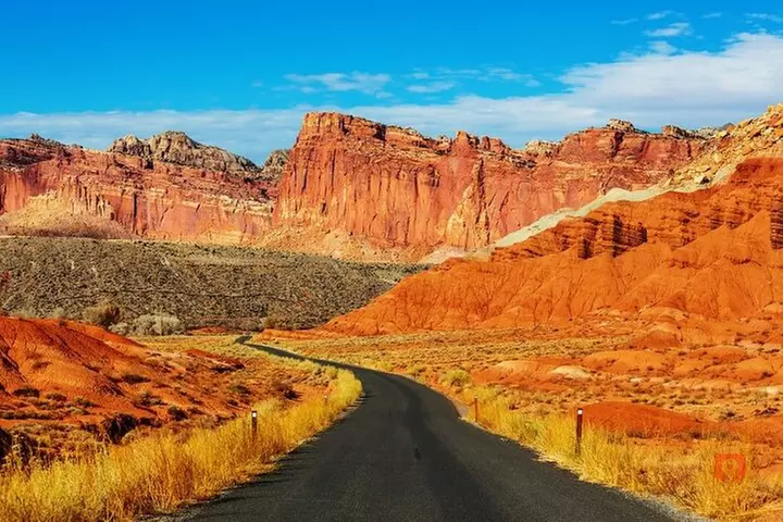 Self-Guided Audio Driving Tour in Capitol Reef