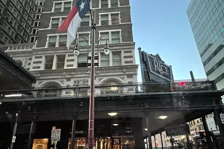 Astroville Best of Houston City Driving Tour with Live Guide