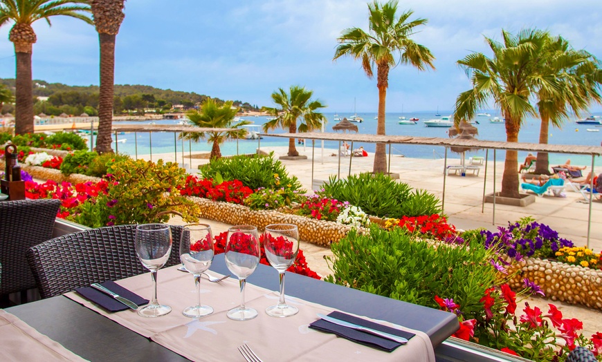 Image 1: ✈ BALEARIC ISLANDS | Ibiza - Hotel Ses Figueres 3* - White-sand beach