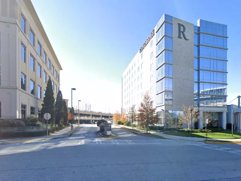 Parking at Renaissance Atlanta Airport Gateway Hotel Garage