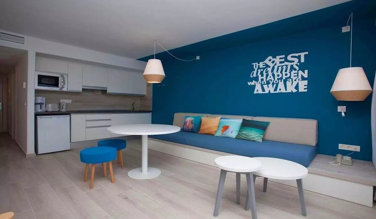 ✈ LANZAROTE | Puerto del Carmen - R2 Bahía Kontiki Beach Apartments...