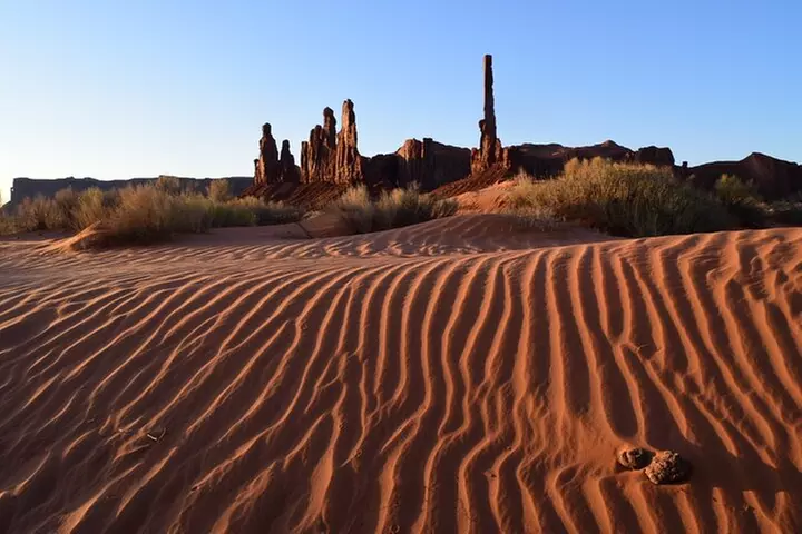 3.5 Hours of Monument Valley's Cultural 4×4 Tour