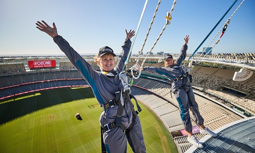 Image 4: Optus Stadium VERTIGO Experience