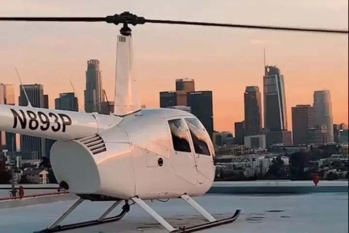 Romantic Los Angeles Downtown Landing Helicopter Tour - Second Medium