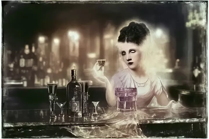 New Orleans Lewd Spirits Haunted Tour with Bar Stops - Primary Image