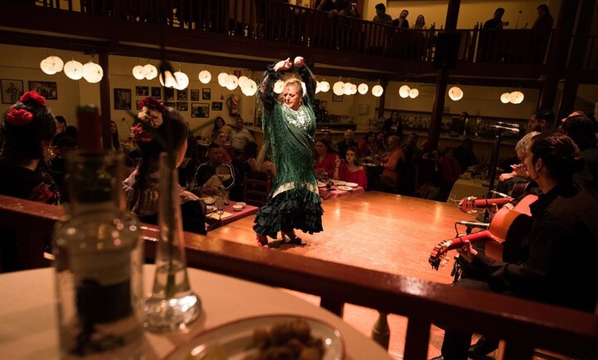 Image 3: Noche Flamenca en el Tablao de Carmen con Menú Degustación o Cena