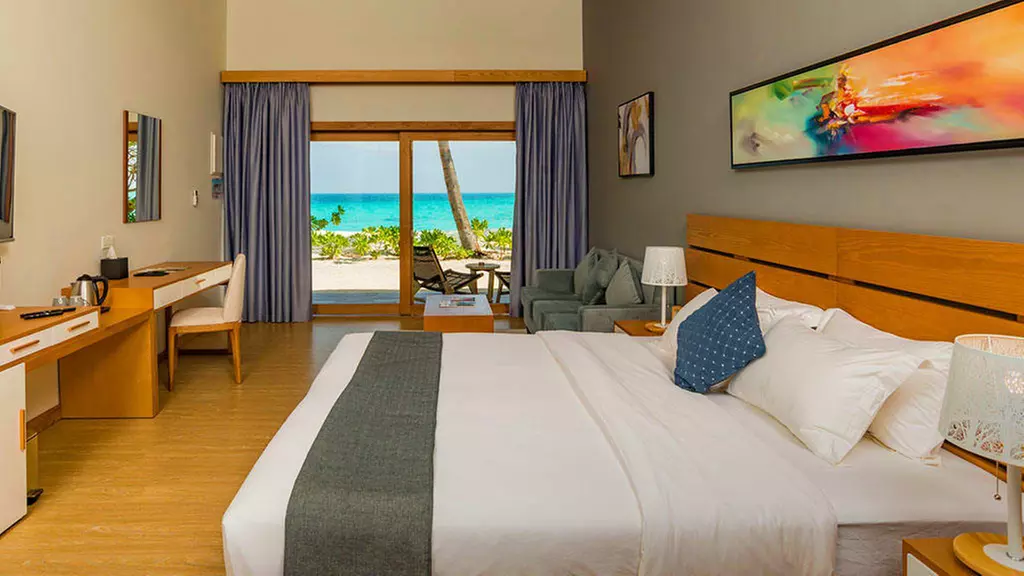 ✈ MALEDIVEN | Ari Atoll Süden - Fiyavalhu Maldives 4*, 5 Nächte - V...