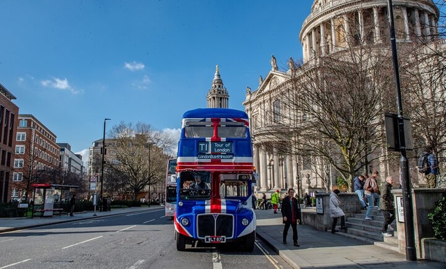 Image 6: London: Great British Afternoon Tea Bus Tour