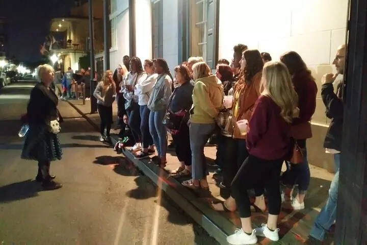 New Orleans Haunted Ghost Tour: Explore The Paranormal