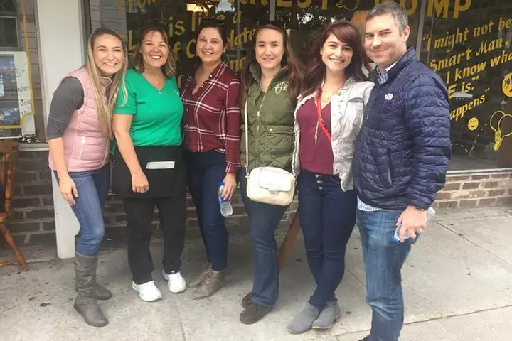 Southern Flavors Food, Pub Crawl, and History Walking Tour