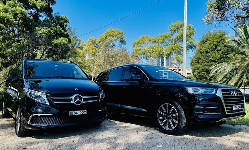 Image 6: Departing Sydney: Luxury Transfer to Airport or Cruise Port