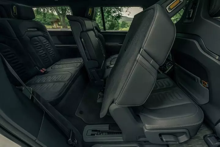 Departure by Eco SUV from Las Vegas City to Las Vegas LAS Airport