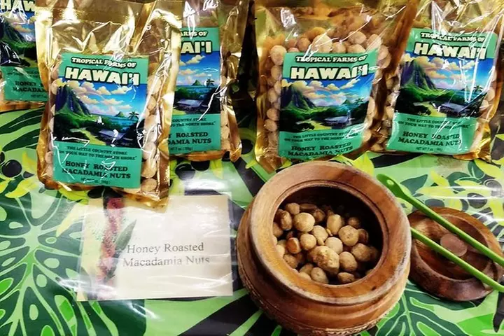 Oahu's Ultimate Tour: Dole, Turtle Snorkel, Pali Lookout & More