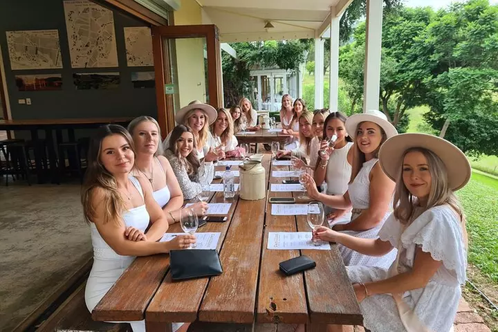 Hunter Valley Wine Tour with Chocolate and Cheese Tasting