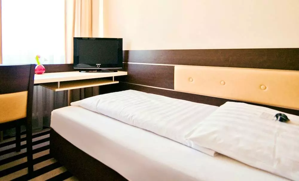 ✈ DEUTSCHLAND | Frankfurt - Bristol Hotel Frankfurt 4*, 2 Nächte - ...