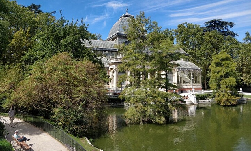 Image 4: Parque Real del Retiro Madrid Green Oasis