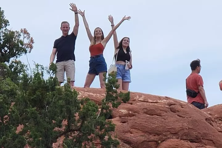 Private Wine Tour, Voted best in town, Tastings Included!