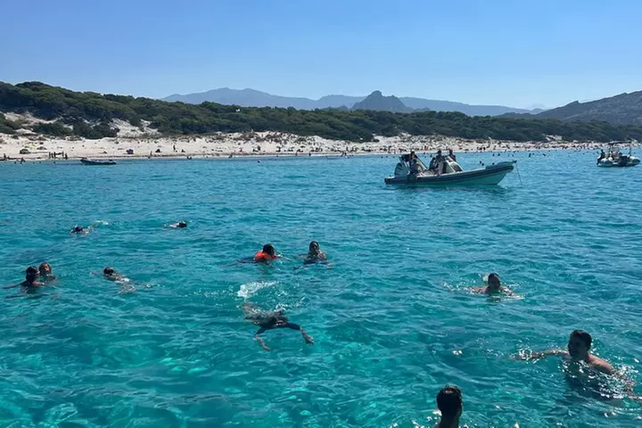 Saleccia et les Agriates en Bateau depuis L'Île Rousse