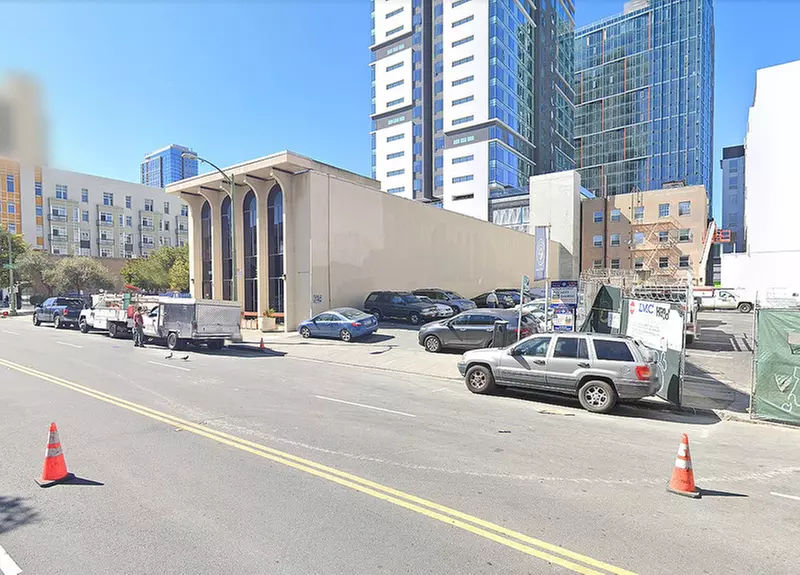 Parking at Lot 8 - Primary Image