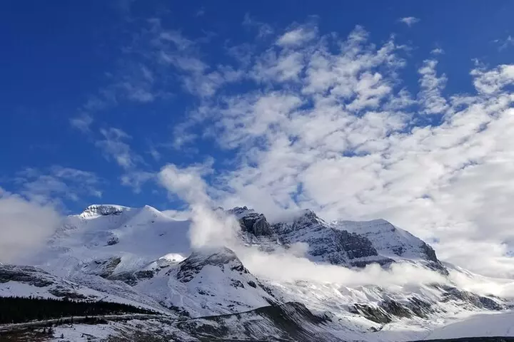 Buy 1 get 1 Free: Banff/Calgary: Day Tour to Columbia Icefield - Primary Image