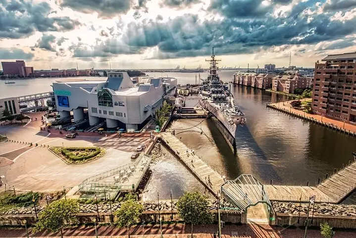 Self-Guided Scavenger Hunt: Mystery of Norfolk