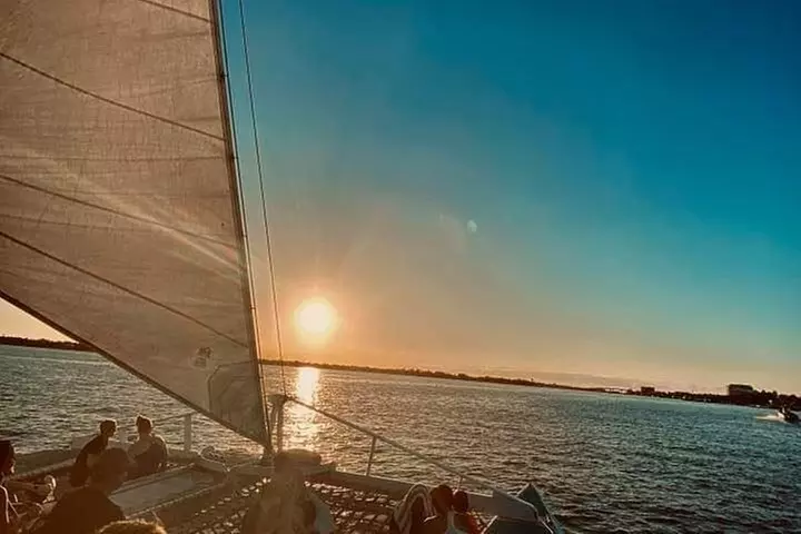 All Inclusive Sunset Dinner Cruise in Nassau Bahamas - Primary Image