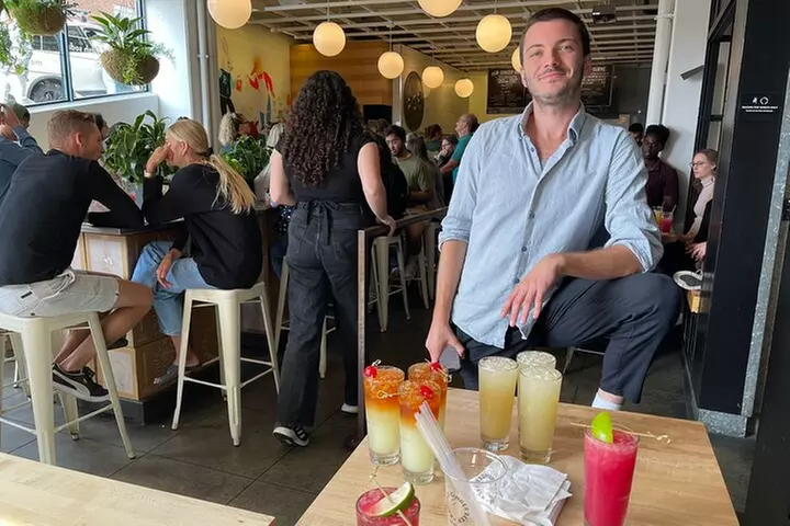 Downtown Food Tour with Drinks