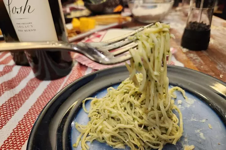 Experience Chicago Cooking Class with Deep Dish Pizza or Pasta