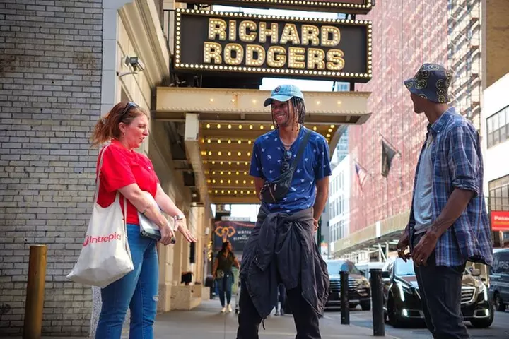 NYC Broadway Tour: Backstage Stories & Theater Secrets