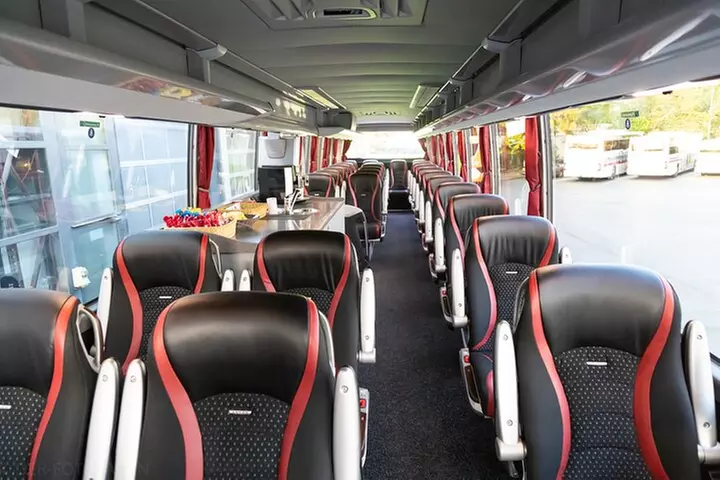 Tagesausflug von München nach Neuschwanstein und zum Schloss Linderhof