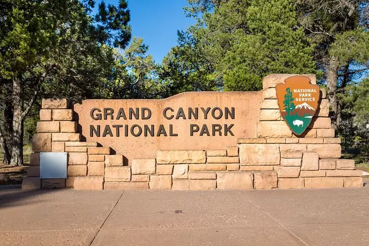 Grand Canyon South & East Rim Self-Driving, Walking & Shuttling Tour