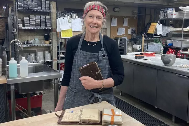 Foods of NY Tours Chelsea Market Food Tour & High Line Park