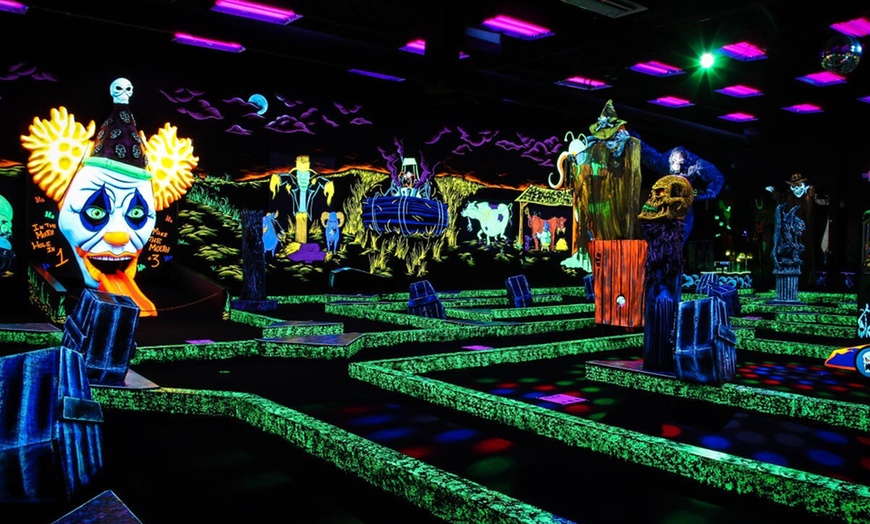 Image 2: $30 For A Round Of Mini Golf For 4 People (Reg. $60)