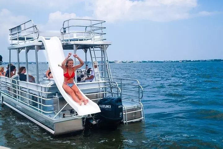 8-Hour Party Pontoon Boat Rental in Chincoteague Island - Primary Image