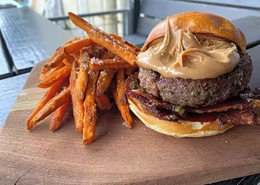 5% Cash Back at Repeal Bourbon & Burgers