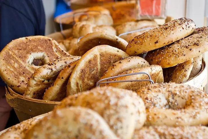 Williamsburg Food Tasting & Walking Tour