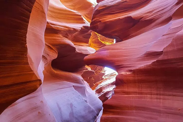 Antelope Canyon and Horseshoe Bend Air and Ground Tour from Vegas - Second Medium