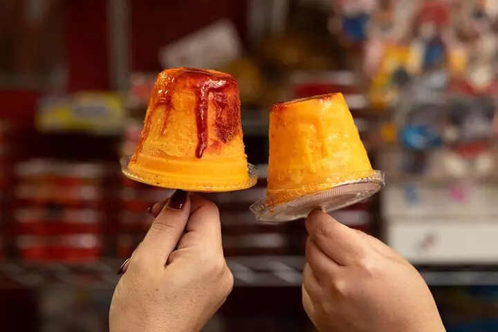 5-course Walking Food Tour in Dallas : Cocktail package available