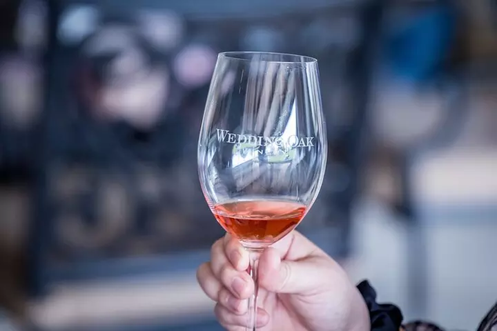 All-Inclusive Social Wine Tour