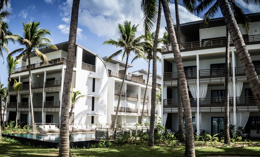 Image 12: ✈ LA RÉUNION | La Saline Les Bains - Ness by D-Ocean 4* - Piscine e...
