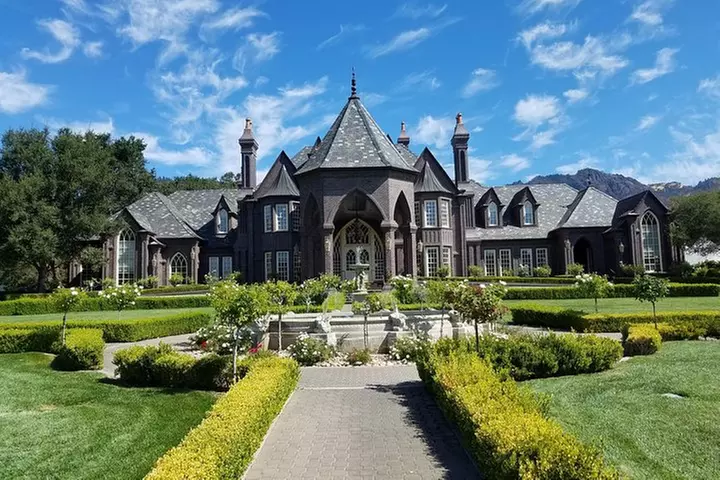 Private Full-Day Napa Wine Tour in a Luxury Vehicle