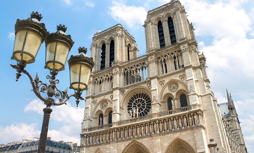 Image 21: Histoire de Paris, Visite de la cathédrale Notre-Dame et billets d'...