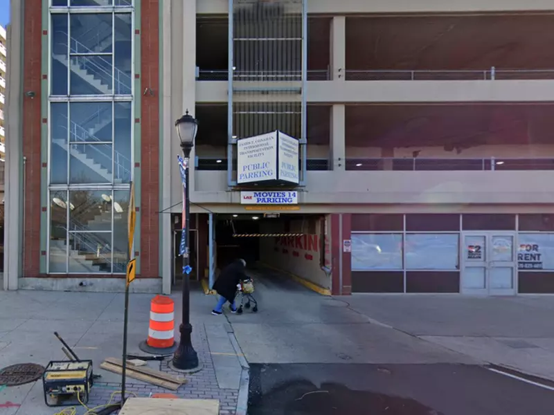 Parking at Intermodal Garage