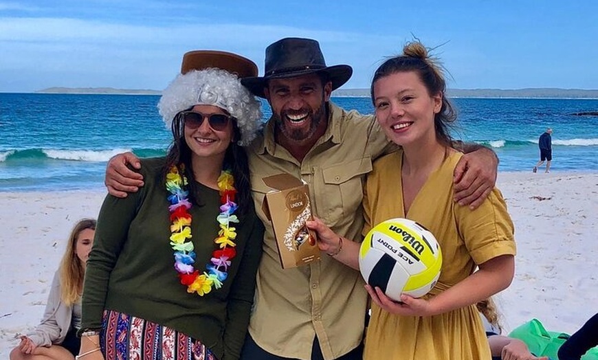 Image 14: Jervis Bay Tour with Dolphins, Kangaroos & World's Whitest Beach