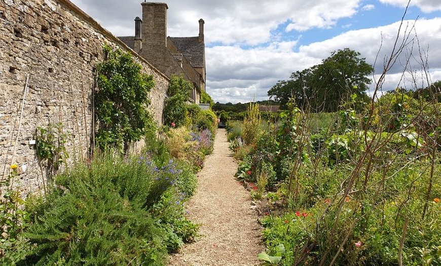 Image 20: Private Downton Abbey Tour, including Bampton, Cogges Farm, and Hig...